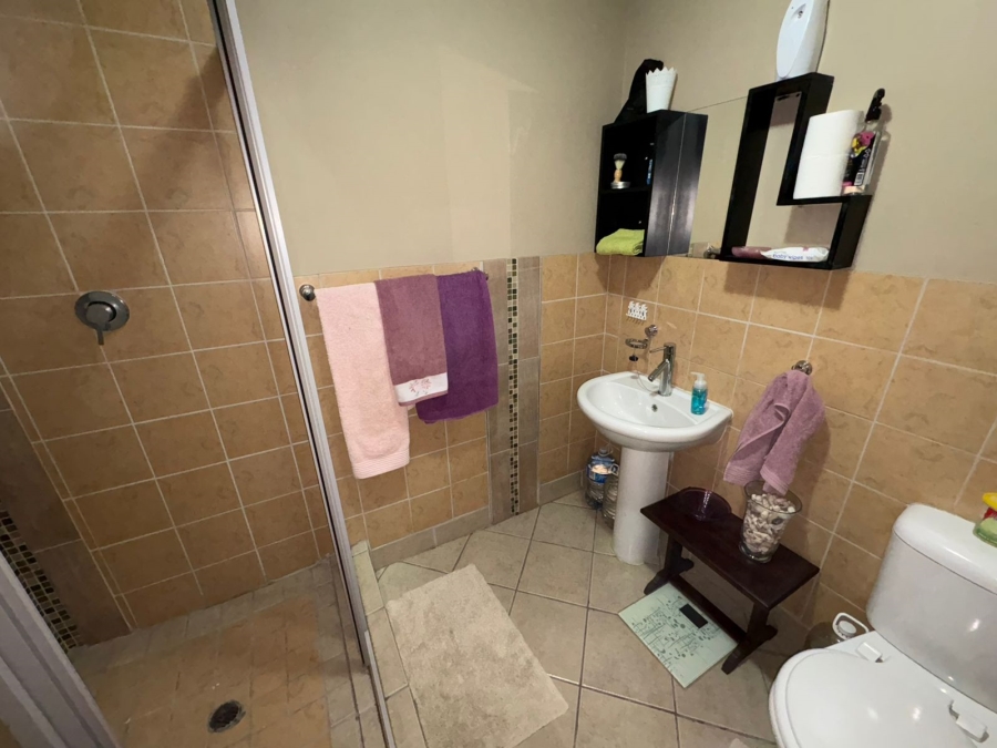 3 Bedroom Property for Sale in Safari Gardens North West